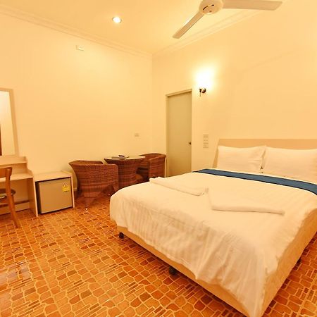 Rasdhoo Relax Inn Εξωτερικό φωτογραφία